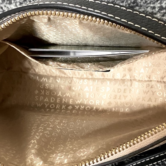 ✨Host Pick✨ Kate Spade Crossbody - Picture 4 of 4